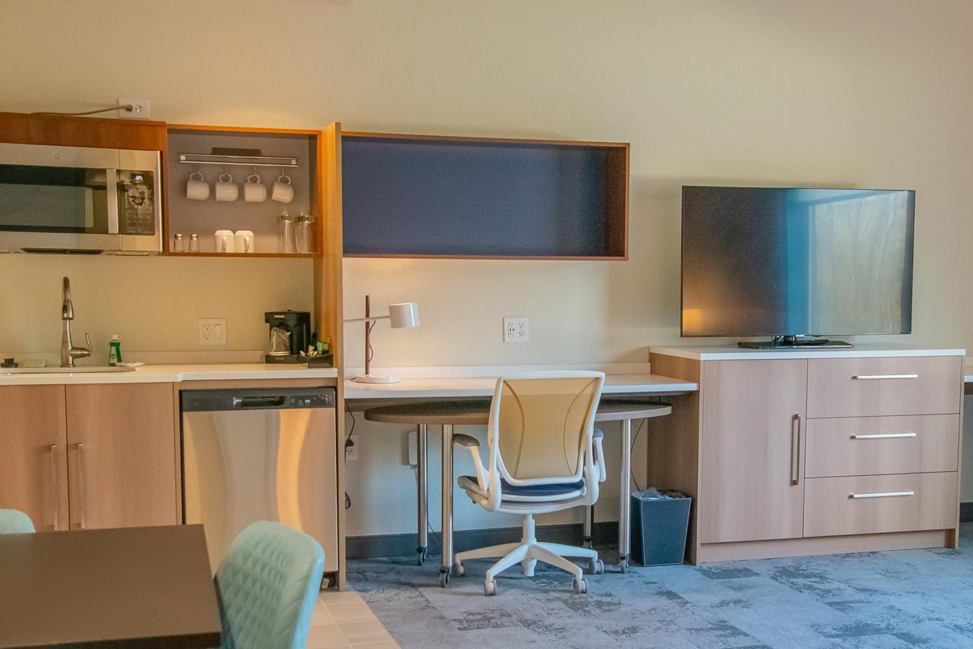 Home2 Suites By Hilton 로건스포트 외부 사진