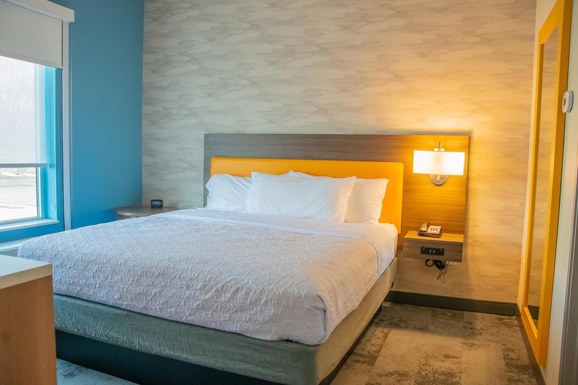Home2 Suites By Hilton 로건스포트 외부 사진