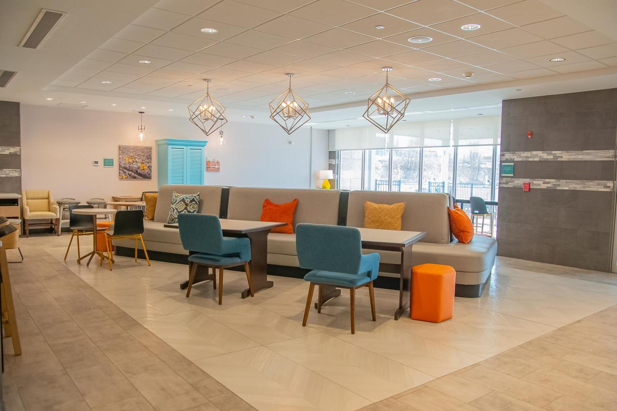 Home2 Suites By Hilton 로건스포트 외부 사진